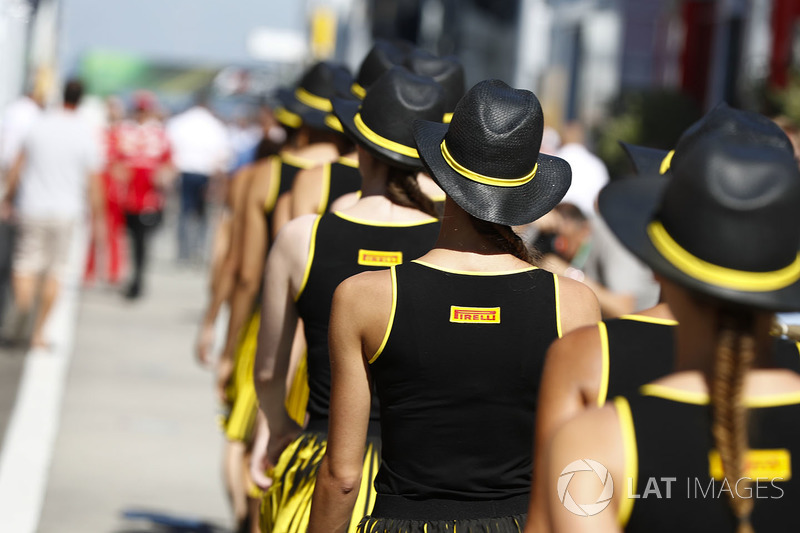 Chicas de la parrilla