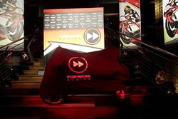 La presentazione della Forward Racing