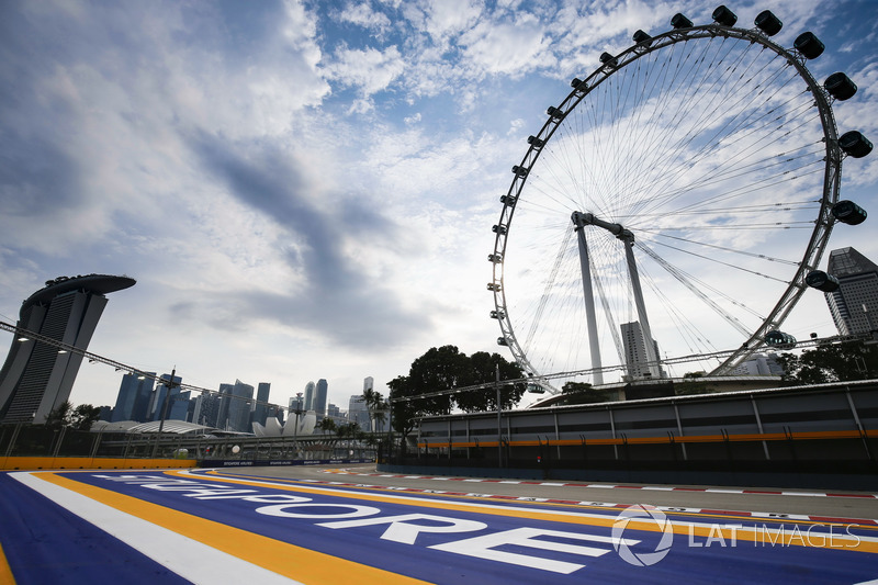 Il Singapore Flyer e l'ultima curva