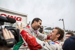 Mehdi Bennani, Sébastien Loeb Racing, Citroën C-Elysée WTCC; Tom Chilton, Sébastien Loeb Racing, Cit