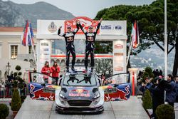 Los ganadores Sébastien Ogier, Julien Ingrassia, M-Sport