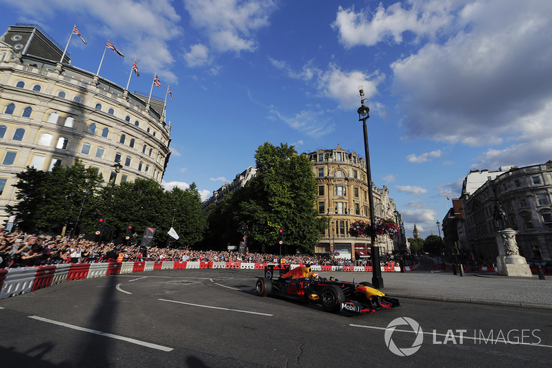 Max Verstappen, Red Bull Racing