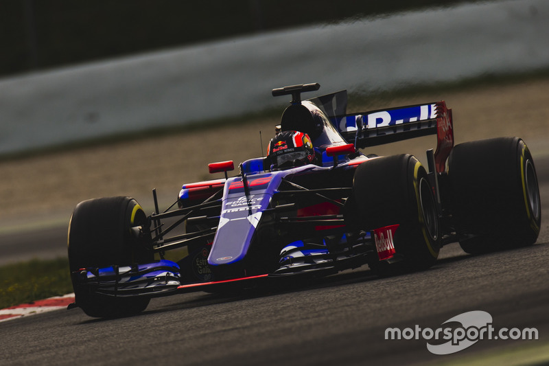 Daniil Kvyat, Toro Rosso STR12