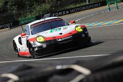 #91 Porsche Team Porsche 911 RSR: Richard Lietz, Frédéric Makowiecki, Patrick Pilet