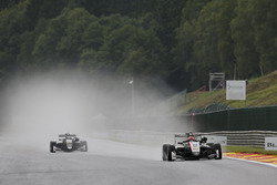 Никита Мазепин, Hitech Grand Prix, Dallara F317 – Mercedes-Benz
