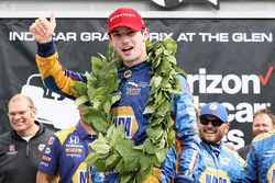 Race winner Alexander Rossi, Curb Herta - Andretti Autosport Honda