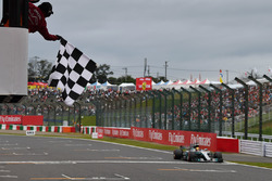 Льюис Хэмилтон, Mercedes AMG F1 W08