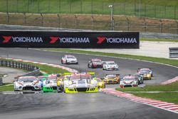 #911 Manthey Racing, Porsche 911 GT3R, Earl Bamber, Nick Tandy, Patrick Pilet