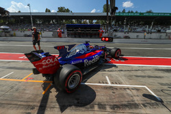 Даниил Квят, Scuderia Toro Rosso STR12