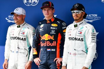 Valtteri Bottas, Mercedes AMG F1, Pole Max Verstappen, Red Bull Racing ve Lewis Hamilton, Mercedes AMG F1, Parc Ferme
