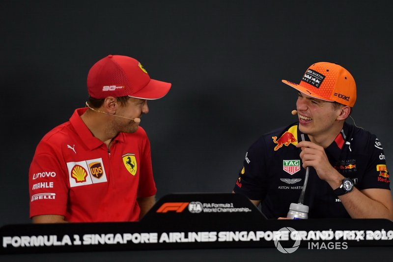 Sebastian Vettel e Max Verstappen