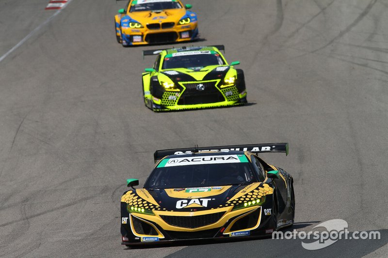 #57 Heinricher Racing w/Meyer Shank Racing Acura NSX GT3, GTD: Katherine Legge, Christina Nielsen