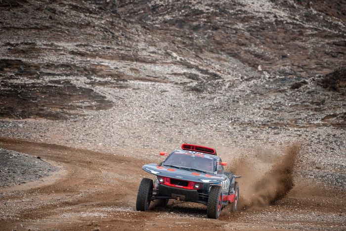 #211 Team Audi Sport Audi: Mattias Ekstrom, Emil Bergkvist