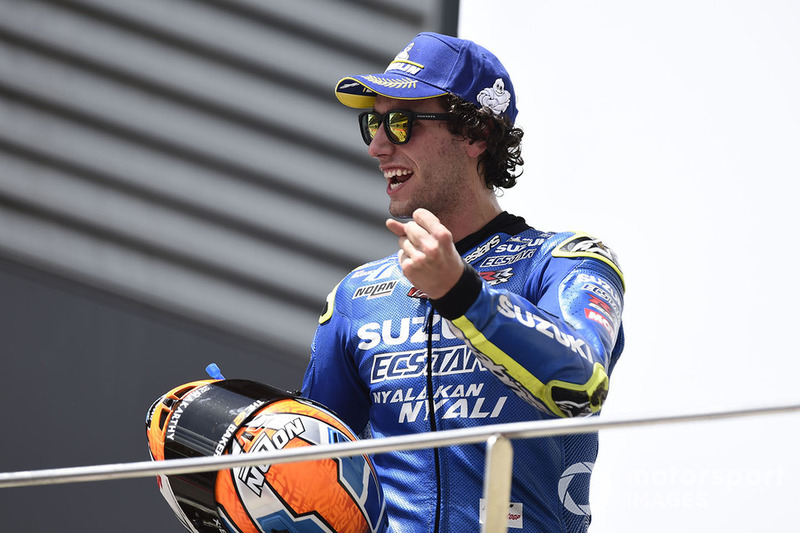 Podio: il secondo classificato Alex Rins, Team Suzuki MotoGP