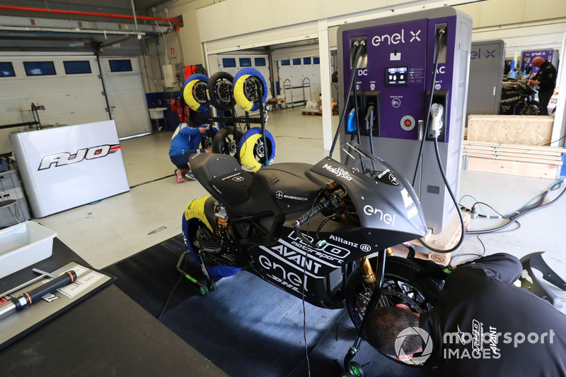 Moto E test, Jerez