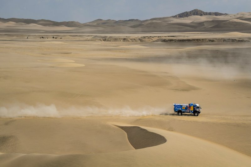 #514 Team Kamaz Master: Dmitry Sotnikov, Ilnur Mustafin, Dmitrii Nikitin