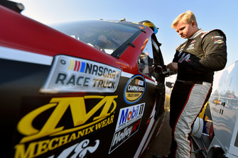 Tyler Ankrum, DGR-Crosley Toyota Tundra May's Hawaii / Crosley Brands / DGR CROSLEY