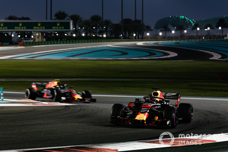 Daniel Ricciardo, Red Bull Racing RB14, Max Verstappen, Red Bull Racing RB14