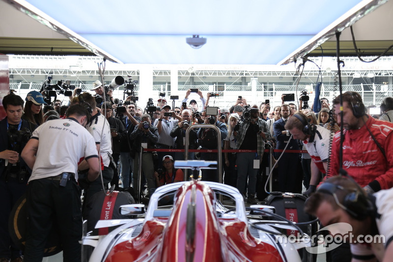 Tatiana Calderón, Sauber C37 piloto de prueba
