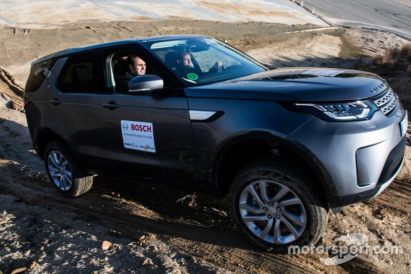 II Curso de Conducción y Nuevas Tecnologías BOSCH - Motor1.com España - Motorsport.com