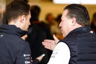 Stoffel Vandoorne, McLaren ve Zak Brown, Direktör, McLaren Racing