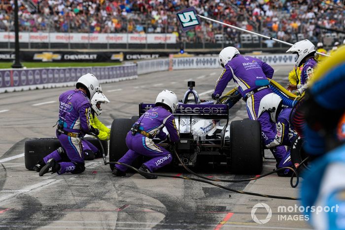 Takuma Sato, Dale Coyne Racing con RWR Honda, Pit Stop