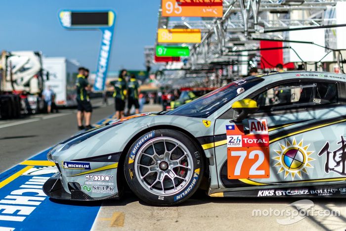 #72 Hub Auto Racing - Ferrari 488 GTE Evo: Morris Chen, Tom Blomqvist, Marcos Gomes