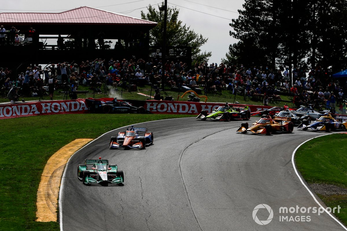 Colton Herta, Andretti Harding Steinbrenner Autosport Honda líder al inicio, Felix Rosenqvist, Chip Ganassi Racing Honda, Alex Palou, Dale Coyne Racing with Team Goh Honda, Marco Andretti, Andretti Herta with Marco & Curb-Agajanian Honda chocan
