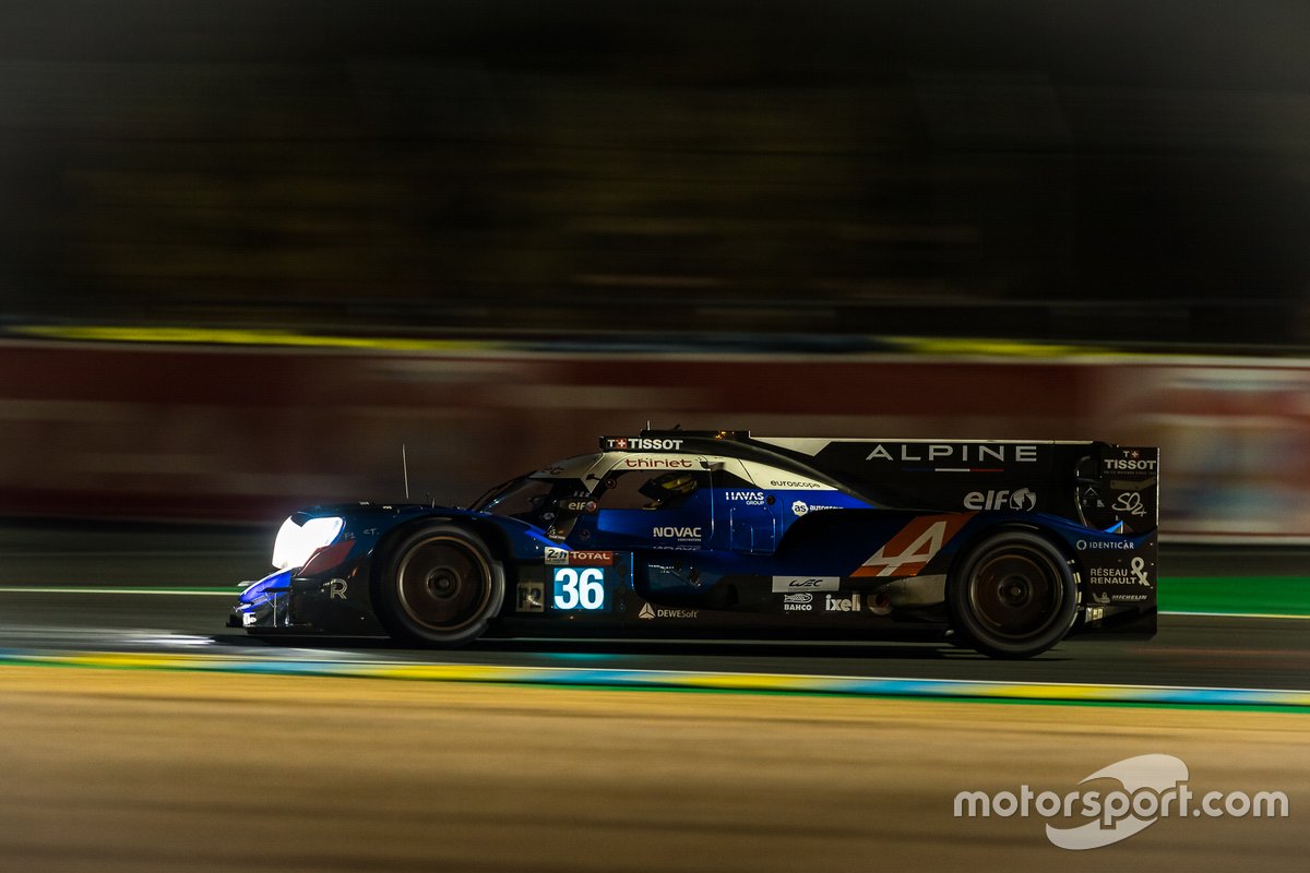 #36 Signatech Alpine ELF - Alpine A470 - Gibson: Pierre Ragues, Andre Negrão, Thomas Laurent