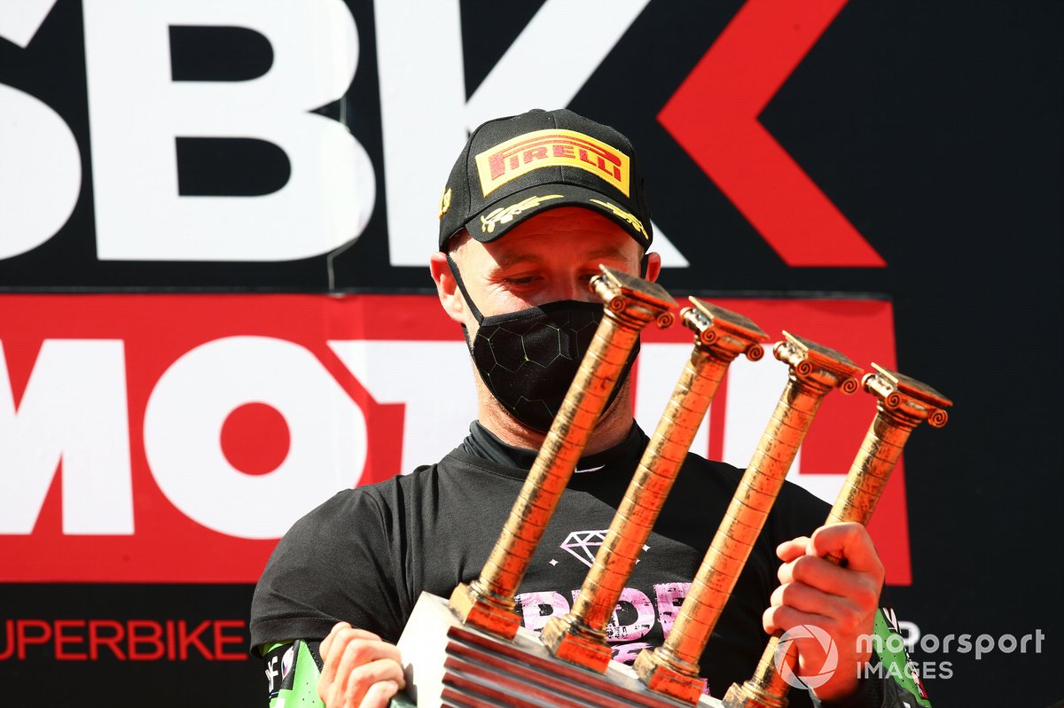 Podio: Ganador Jonathan Rea, Kawasaki Racing Team