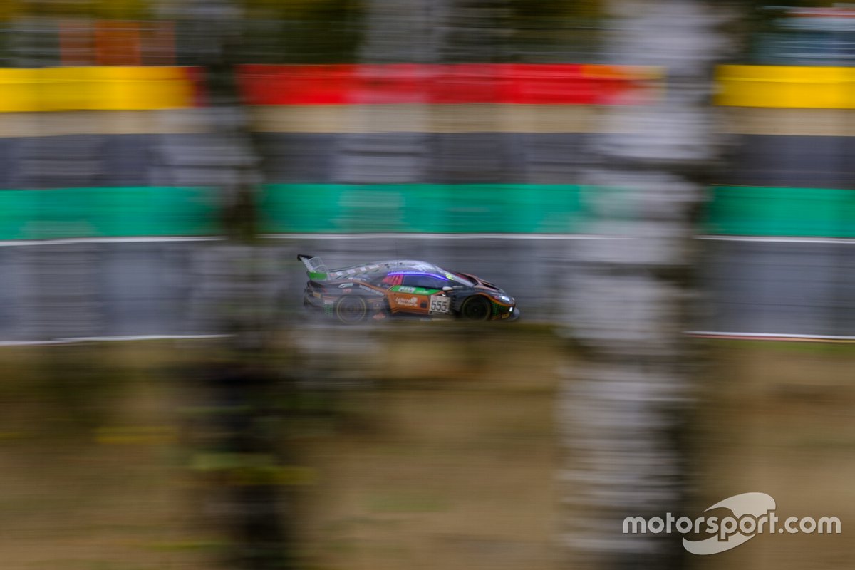 #555 Orange 1 FFF Racing Team Lamborghini Huracan GT3 Evo: Florian Latorre, Baptiste Moulin, Taylor Proto, Hugo Chevalier