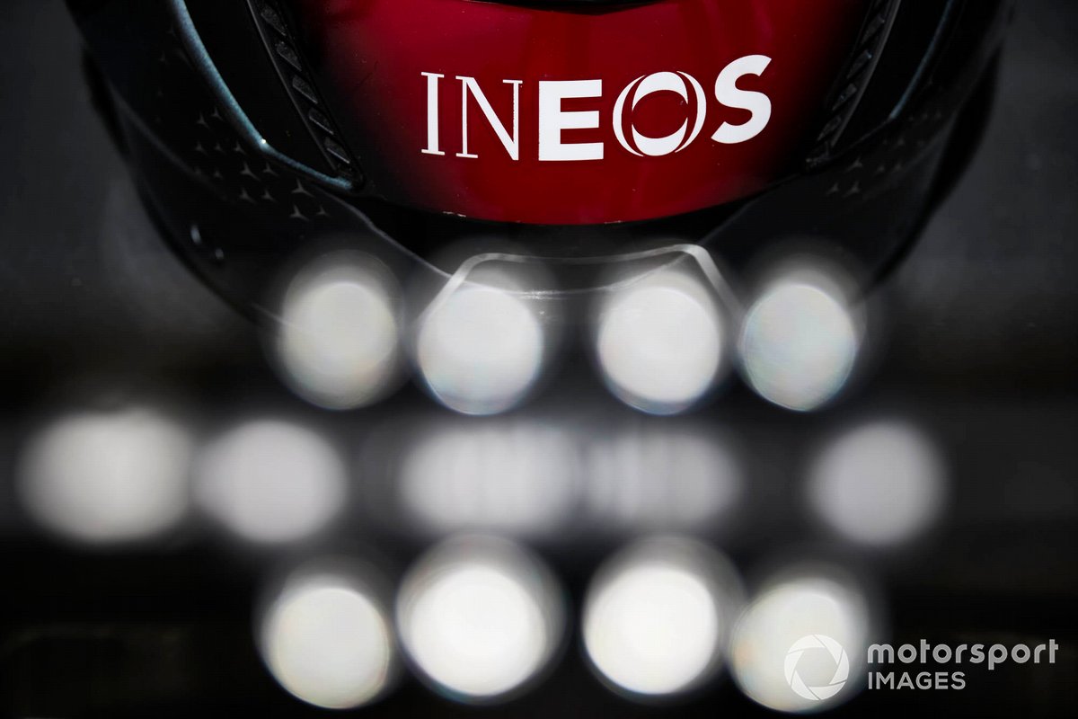 Logo Ineos sulla Mercedes W12