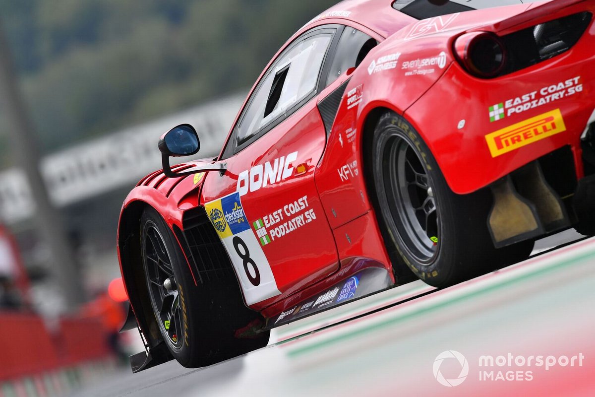 #8 AF Corse, Ferrari 488 GT3 Evo: Carrie Schreiner, Sean Hudspeth