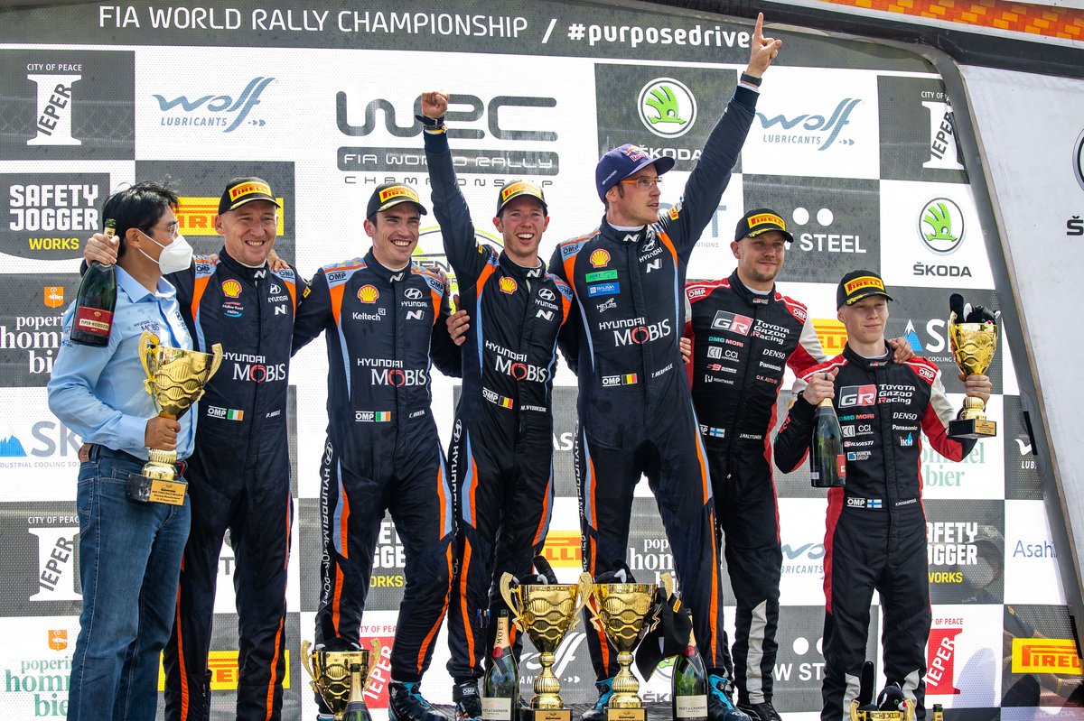 Podio: vincitore Thierry Neuville, Martijn Wydaeghe, Hyundai Motorsport Hyundai i20 Coupe WRC, secondo posto Craig Breen, Paul Nagle, Hyundai Motorsport Hyundai i20 Coupe WRC, terzo posto Kalle Rovanperä, Jonne Halttunen, Toyota Gazoo Racing WRT Toyota Yaris WRC.