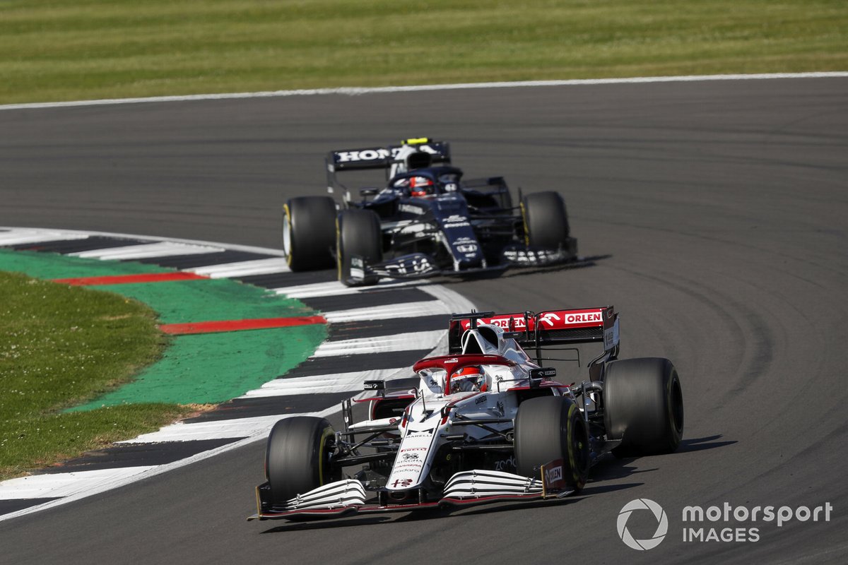 Kimi Raikkonen, Alfa Romeo Racing C41, Pierre Gasly, AlphaTauri AT02