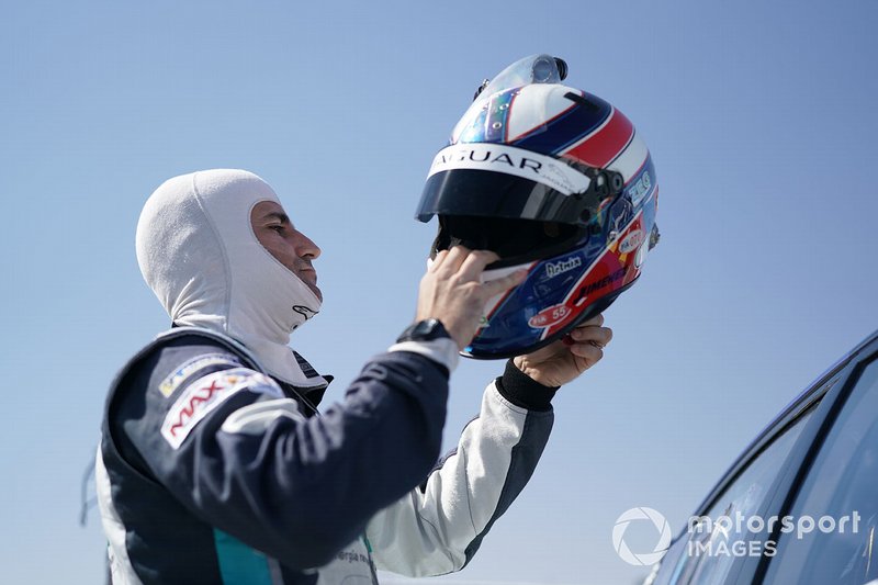 Sérgio Jimenez, ZEG iCarros Jaguar Brazil on the grid