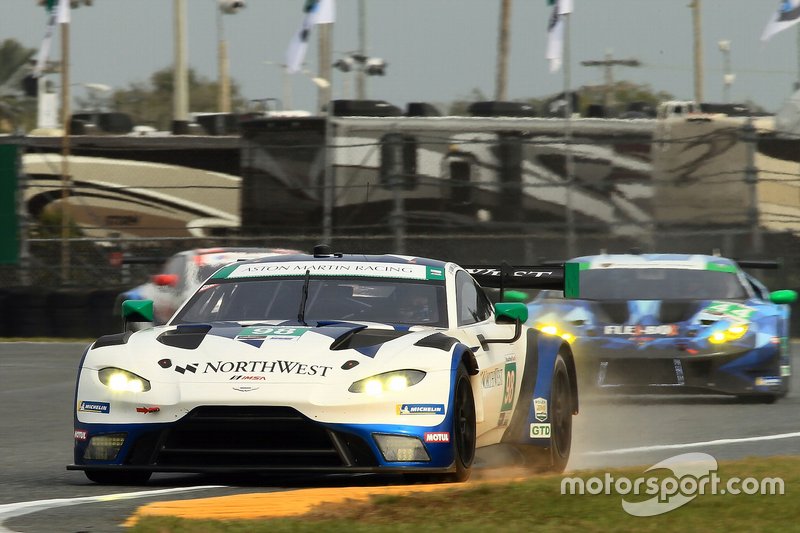 #98 Aston Martin Racing, Aston Martin Vantage GT3, GTD: Paul Dalla Lana, Pedro Lamy, Ross Gunn, Mat Lauda