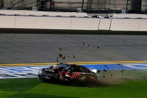 Daniel Suarez, Gaunt Brothers Racing, Toyota Camry Toyota Certified Used Vehicles crash