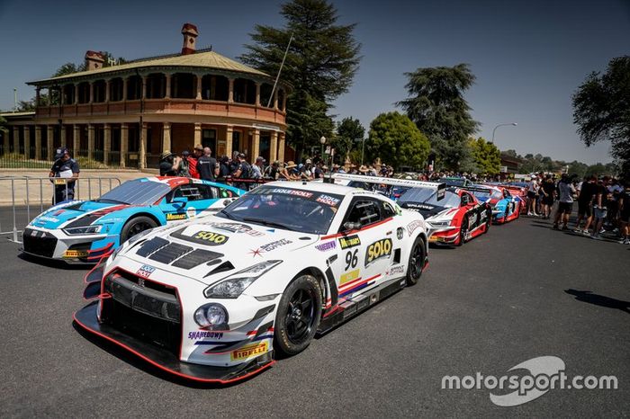 #96 Hobson Motorsport Nissan GT-R NISMO GT3: Brett Hobson, Kurt Kostecki, Jake Kostecki