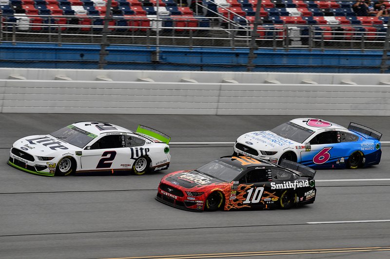 Brad Keselowski, Team Penske, Ford Mustang Miller Lite, Aric Almirola, Stewart-Haas Racing, Ford Mustang Smithfield Racin' for Bacon, and Ryan Newman, Roush Fenway Racing, Ford Mustang Wyndham Rewards