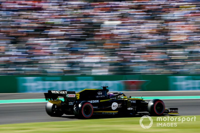 Daniel Ricciardo, Renault F1 Team R.S.19