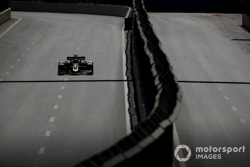 Romain Grosjean, Haas F1 Team VF-19