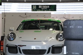 #47 D'station Porsche