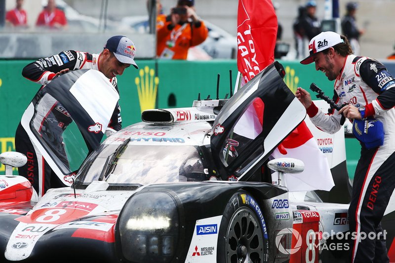 #8 Toyota Gazoo Racing Toyota TS050: Sébastien Buemi, Kazuki Nakajima, Fernando Alonso