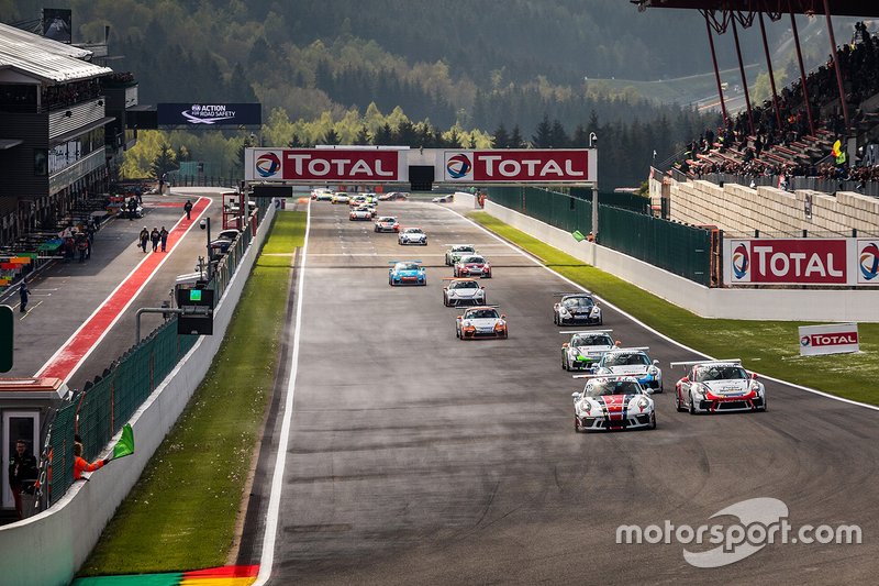 2. Yarış start, Ayhancan Güven, Porsche 911 GT3, Pierre Martinet by Almeras