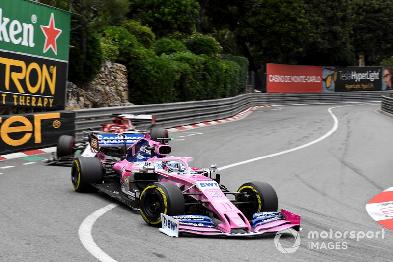 Sergio Perez, Racing Point RP19, leads Kimi Raikkonen, Alfa Romeo Racing C38