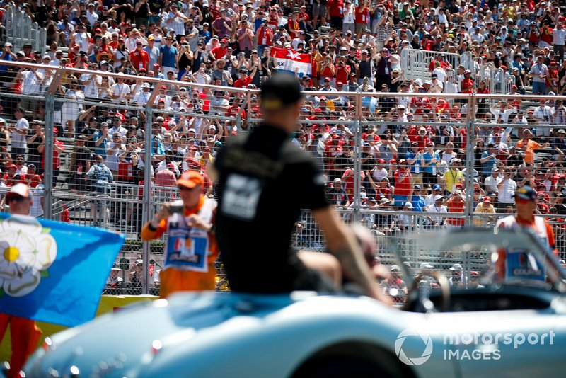 Kevin Magnussen, Haas F1, in the drivers parade