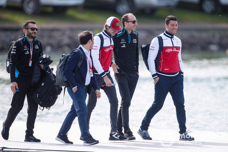 Antonio Giovinazzi, Alfa Romeo Racing and Robert Kubica, Williams Racing