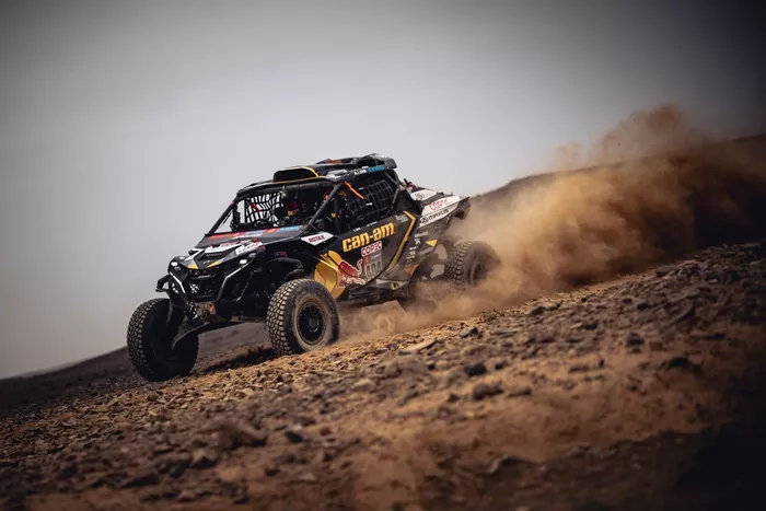 #404 Can-Am Factory Team Can-Am: Francisco Lopez Contardo, Juan Pablo Latrach