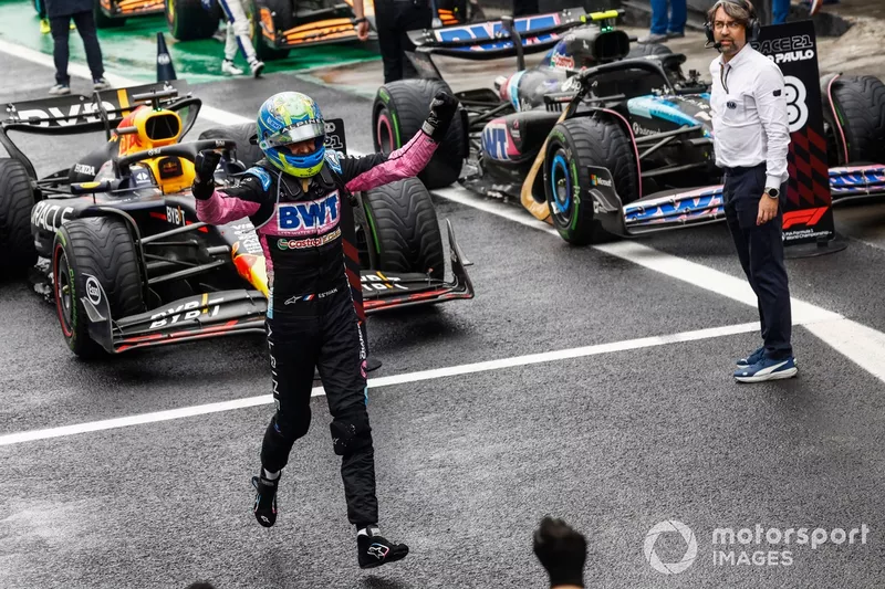 Esteban Ocon, Alpine F1 Team, 2ème position, fête au Parc Ferme 